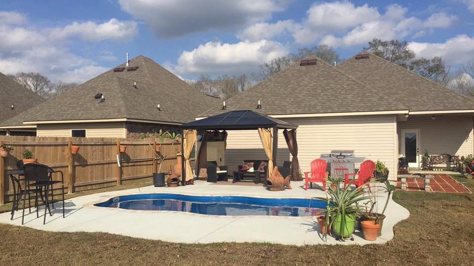 Compact Family Pool & Deck - Slidell